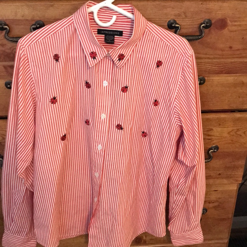 Long-sleeved blouse